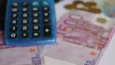 欧洲央行宣布维持三大关键利率不变